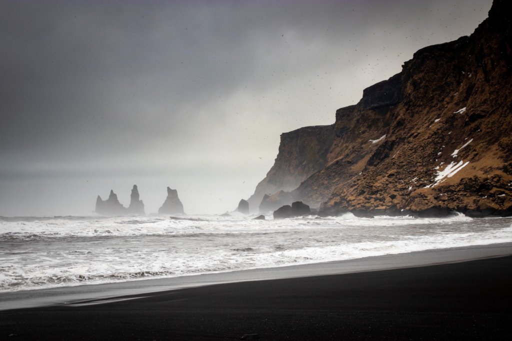 Playa negra de Vík en Islandia, por Pablo.